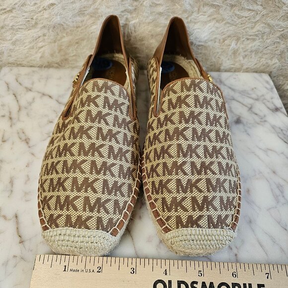 Michael Kors Lenny Logo Jacquard Slip-On Espadrille Size:  US 6.5M - Picture 2 of 7
